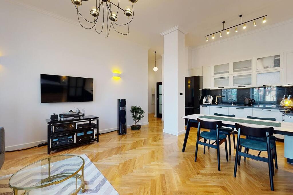 브로츠와프 Big Modern Apart - Market Square - Nice View - Next To Town Hall 아파트 외부 사진